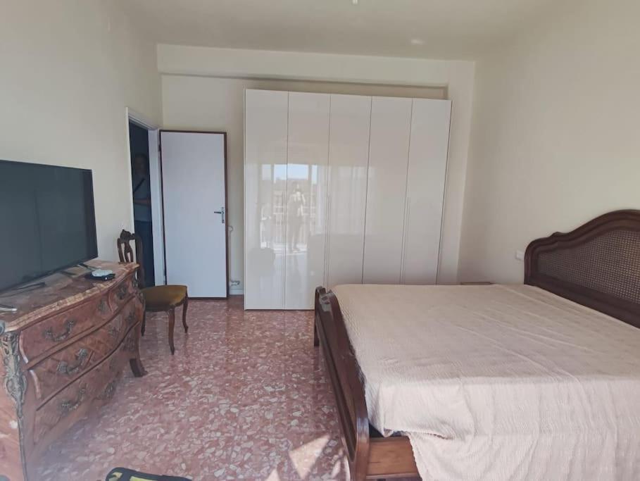 - Vicino Al Mare E Servizi Apartment *
